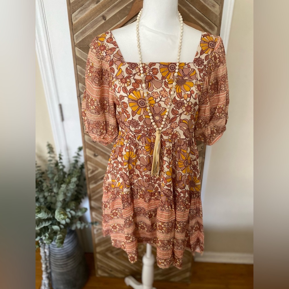 Versona Floral puff sleeves Doll style dress